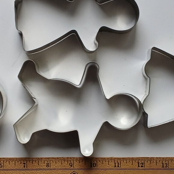 VTG Tin Metal Cookie Cutters Farmhouse Christmas Lot of 20 Tart Tins Soldered - Picture 10 of 15